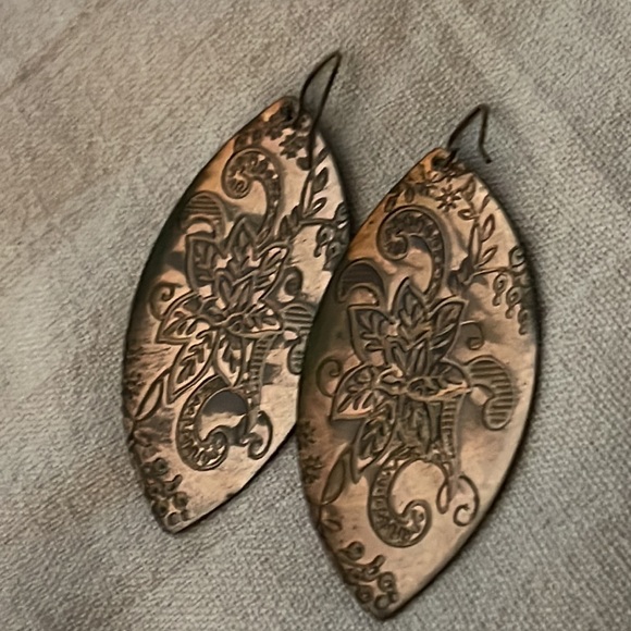 #303- Metal Earrings copper - Picture 3 of 3